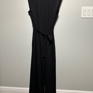Stylish Black Max Studio Sleeveless Jumpsuit